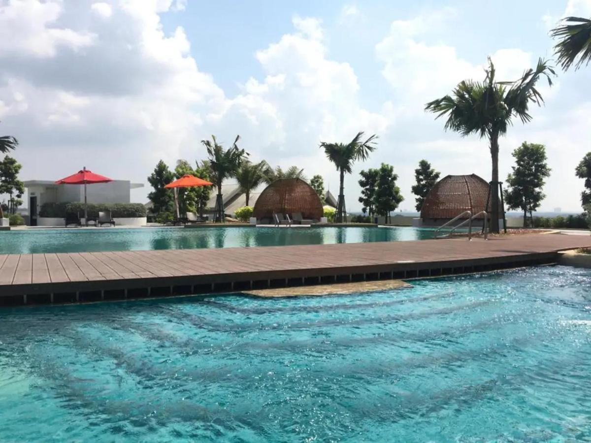 Almas Suite Puteri Harbour-T- Legoland-Jb新山- Sg新加坡 Nusajaya  Exterior photo